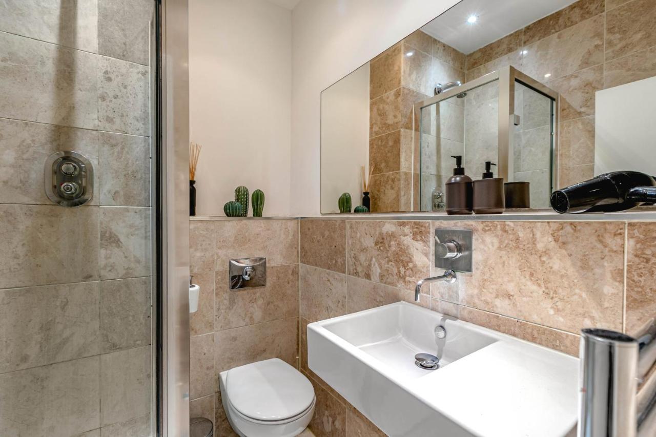 Cozy Covent Garden/Oxford Street Apartment London Exterior foto